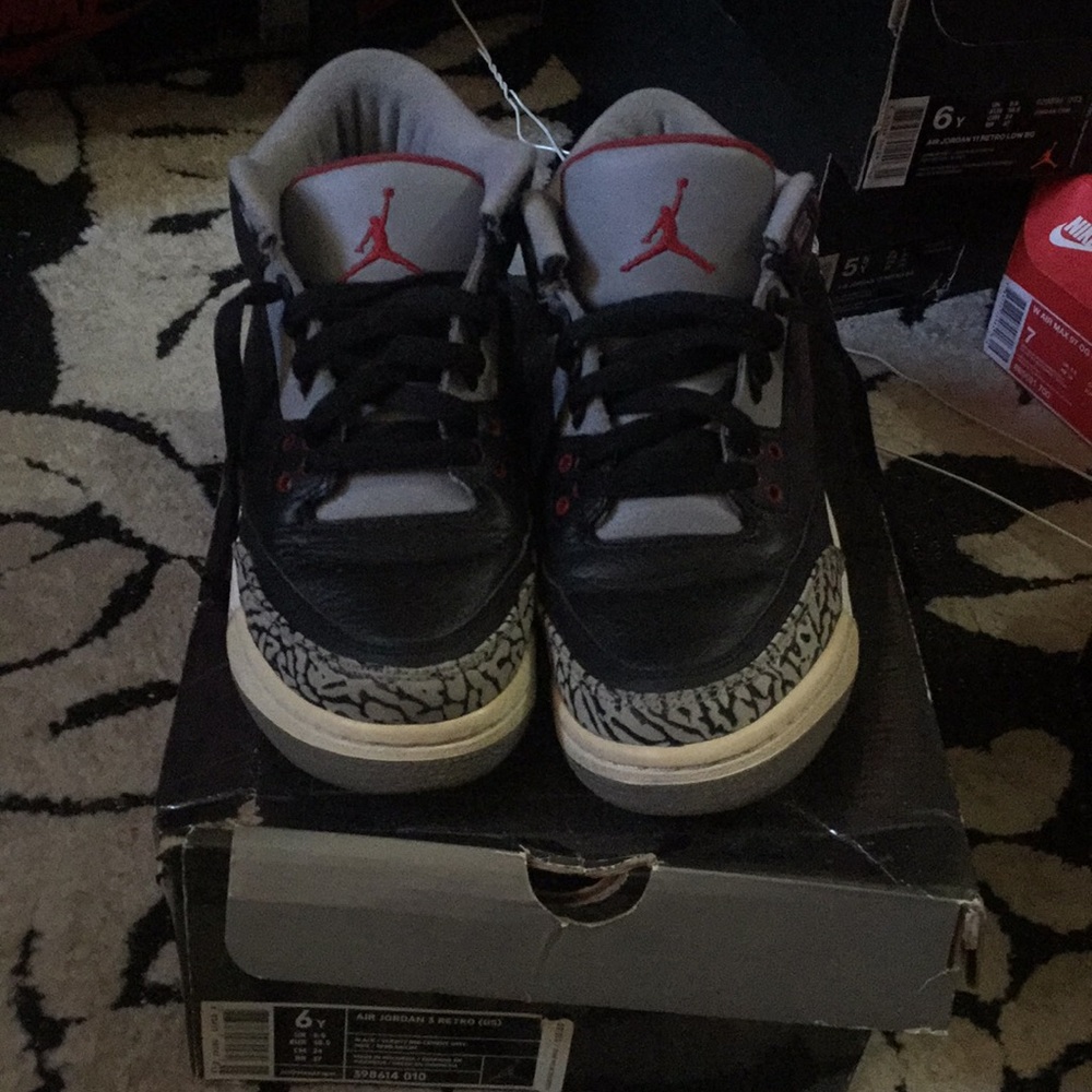 GS Retro Jordan 3 - Cement